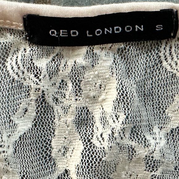 Stretchy dress - Picture 2 of 2